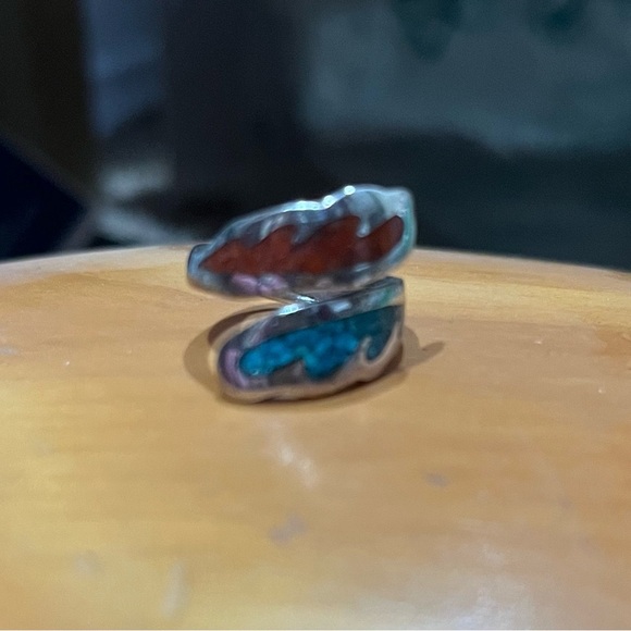 Silver Zuni Native artisan inlaid turquoise coral adjustable pinky ring Vintage